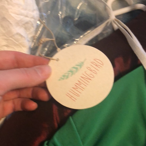 White wedding dress - Picture 3 of 3